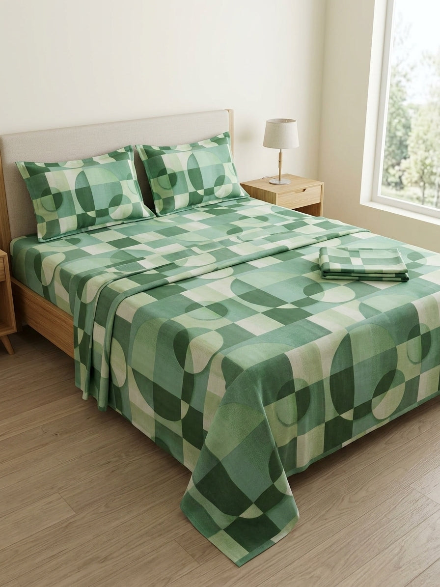 Green and cream geometric cotton bedding set with matching pillowcases
